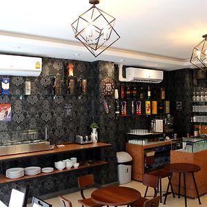 V One Pride-Sukhumvit 22, Bangkok